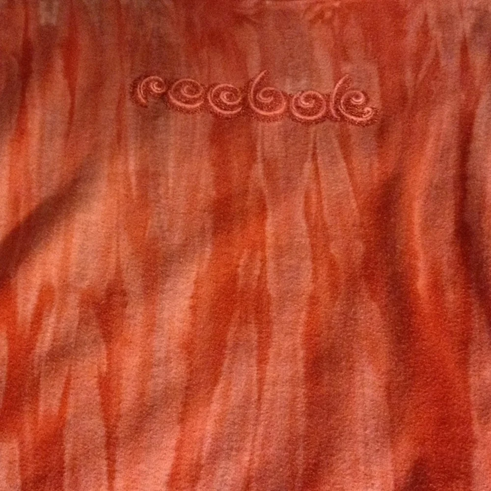 Woman's Reebok Top - Picture 2 of 3